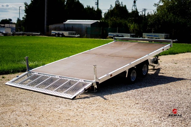 Akci�! �j r�mp�s - billen�s aut�sz�ll�t� ut�nfut� (4x2m) 1.790.000 Ft