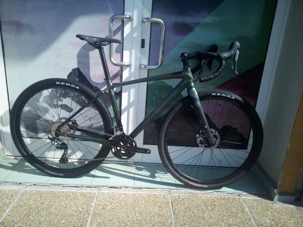 Akció:: Bianchi Impulso Allroad DISC Grx 600 (50)