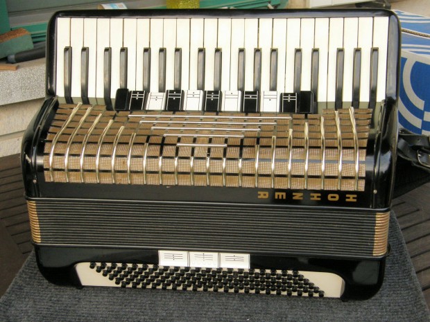 Akci!! Hohner Atlantic 120 b. profi harmonika tangharmonika