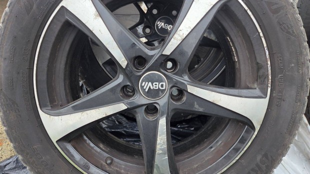 Akci!!! 16" s 17"-os hasznlt gumi szett felnikkel