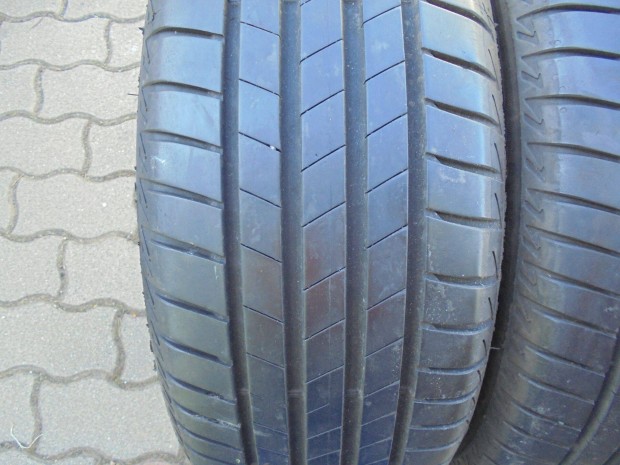 Akció !!! Bridgestone 2022-es 16-os nyári gumi pár eladó