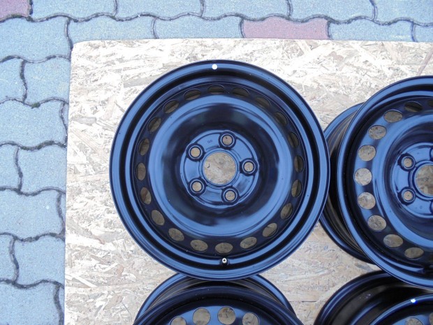 Akci !!! Gyri Vw 5 x 120-as j lemezfelni elad