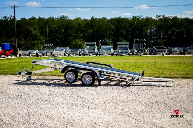 Akci� - �j billen�s aut�sz�ll�t� ut�nfut� (2000kg) brutt� 1.499.000 Ft