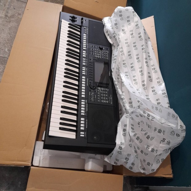 Akcio!! yamaha psr s 775 szintetiztor jszer llapotban 