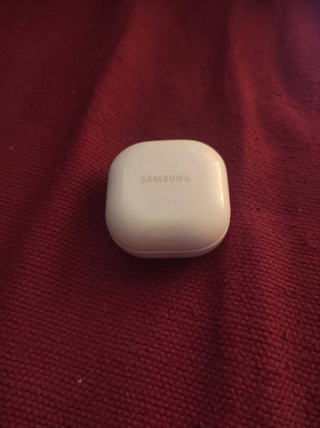 Akcis! Samsung flhallgat 