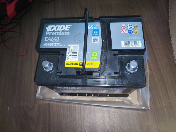 Akkumultor Excide premium 64Ah