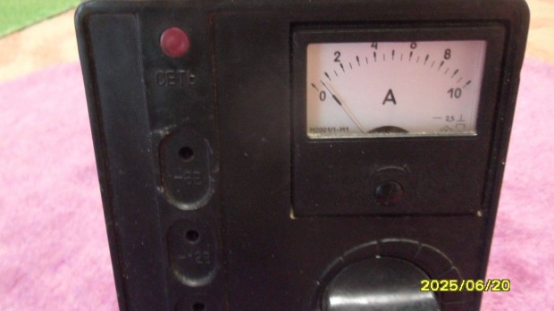 Akkumulátor töltő,6 ill.12V, kedvező áron