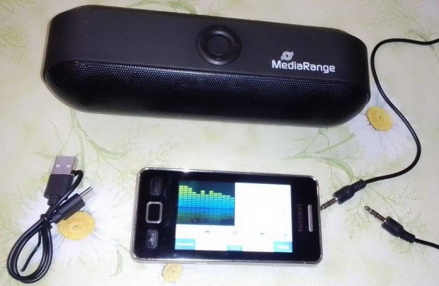 Akkus Bluetooth-Fm-Usb msd mp3 hangfal, + Samsung telefon.