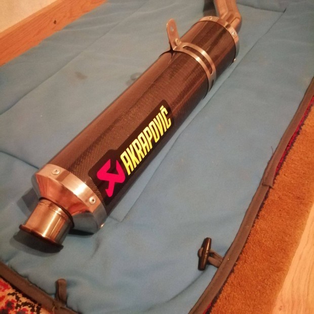 Akrapovic Carbon Replika kipufog CBR 600F4