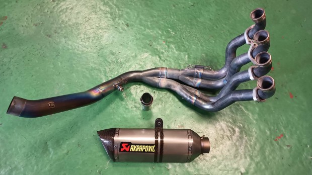 Akrapovic Kipufog rendszer elad