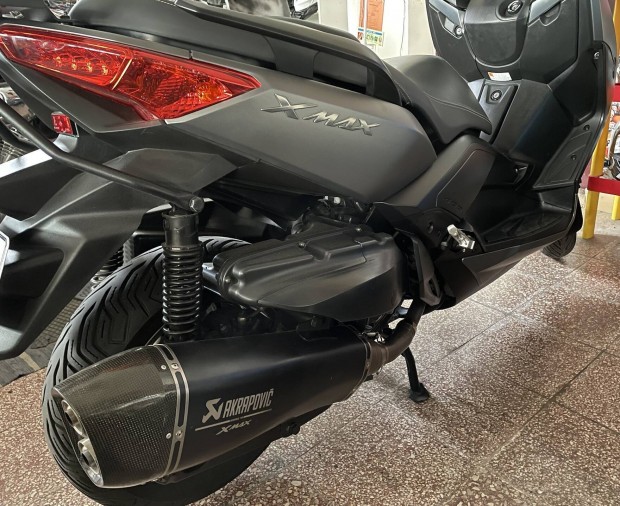 Akrapovic X-Max Sportkipufog Fix 150eFt