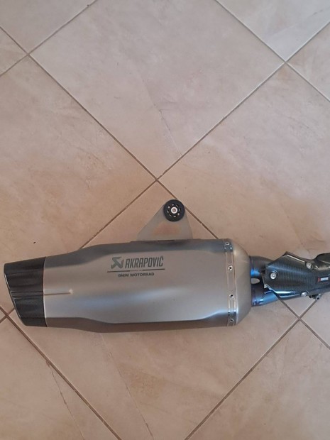 Akrapovic kipufog�