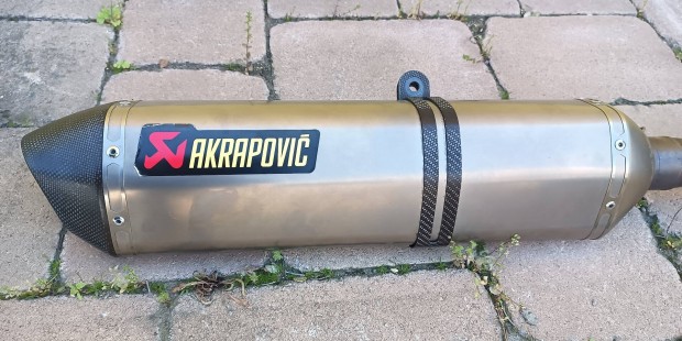 Akrapovic kipufog rendszer T-max 500