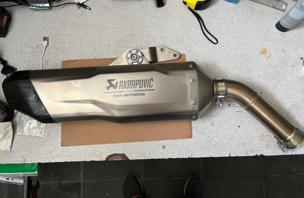 Akrapovic uj. bmw f sorozat