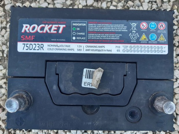 Akumul�tor elad� 12v-65a