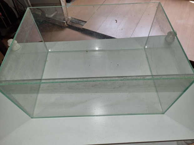 Akvárium halaknak, növényeknek 42 x 29 x 20,5