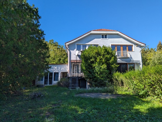 Alak�tsa �zl�se szerint