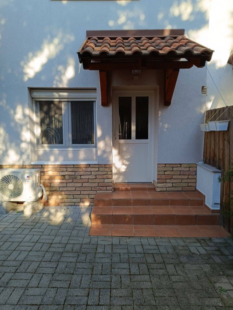 Albrlet Balatonalmdiban