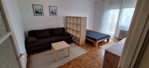 Alb�rlet Szombathelyen a Bolyai utc�ban