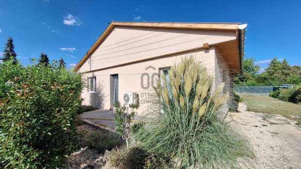 Albertirsai elad� 63 nm-es h�z