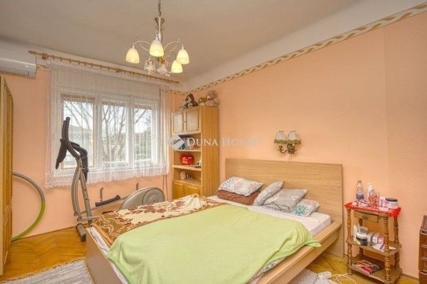 Albertirsai elad� 88 nm-es h�z