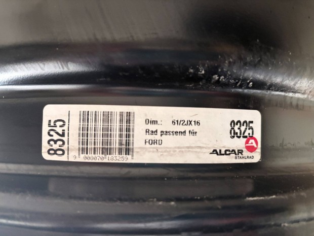 Alcar ac�lfelnik elad�k (Ford Focus)