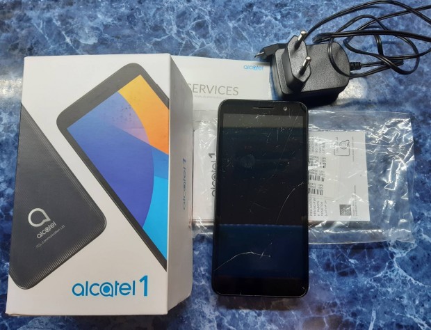 Alcatel dual sim okostelefon