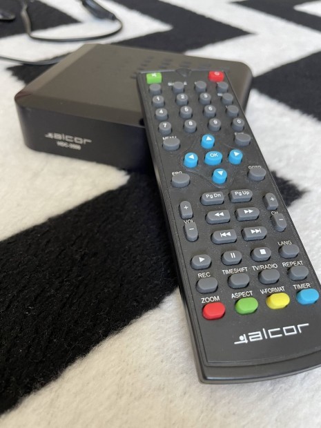 Alcor HDC-3500 DVB-C Set-Top-Box fekete