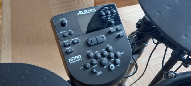 Alesis NITRO Mesh hlbrs elektromos dobfelszerels