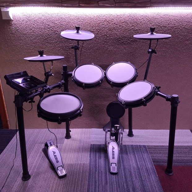 Alesis Nitro Max elektromos dobfelszerels