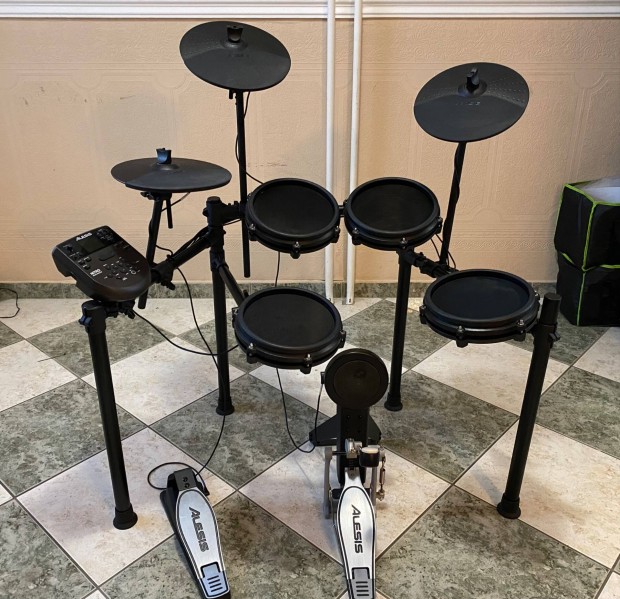 Alesis Nitro jszer hlbrs dob dobfelszerels