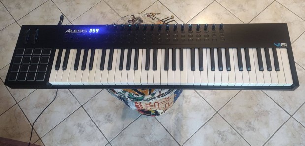 Alesis V61 usb Klaviatra