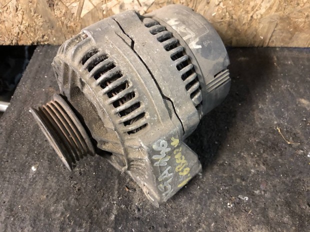 Alfa 146 benzines genertor 