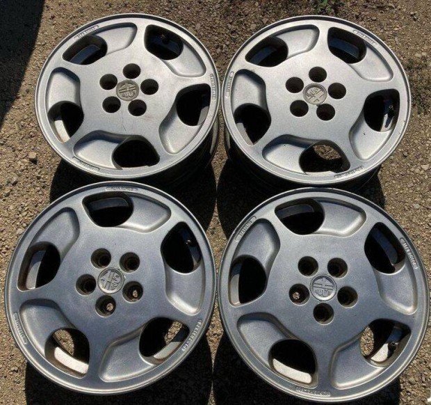 Alfa 164 QV 15" alufelni szett 5x98