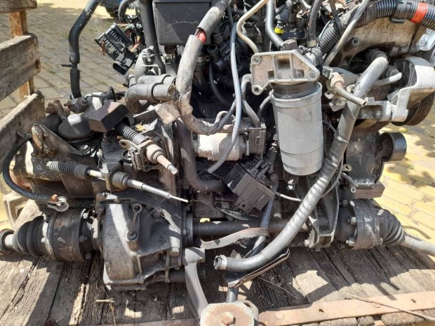 Alfa 165 19jtd motor v�lt� �nindit�