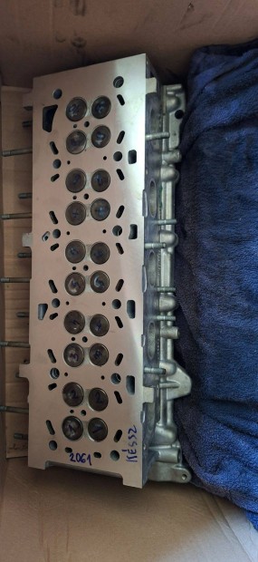 Alfa 166 2.4 JTD 20V hengerfej