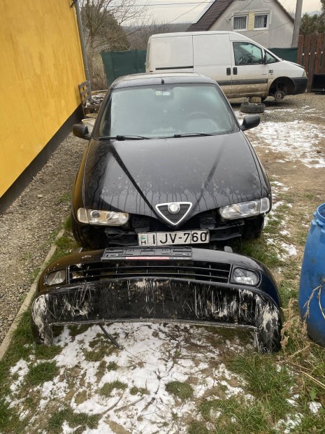 Alfa Romeo 146 1.8 TS bont�s