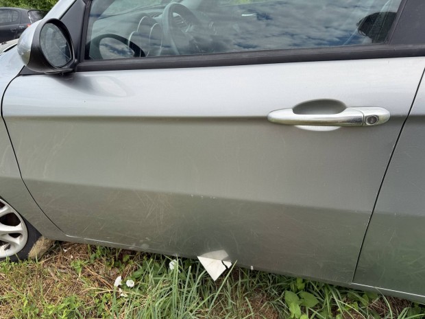 Alfa Romeo 147(00-) 1.6 16 V T. Spark bal első ajtó