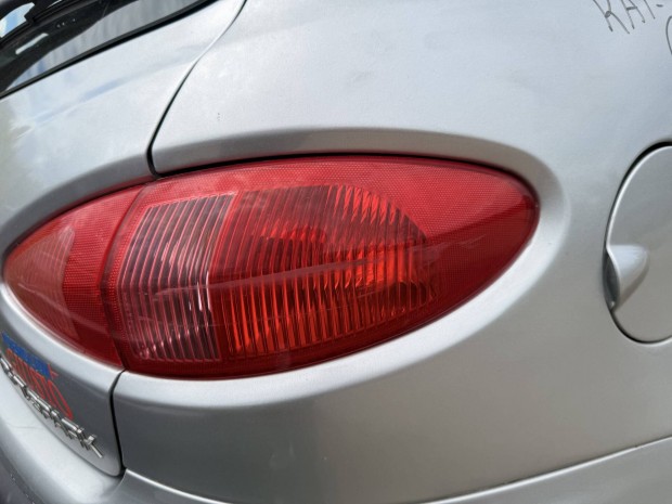 Alfa Romeo 147(00-) 1.6 16 V T . Spark jobb hátsó lámpa
