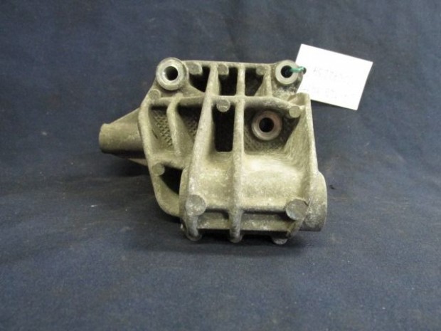 Alfa Romeo 147/156/Gt s Lancia Lybra 60672234 szm motortart