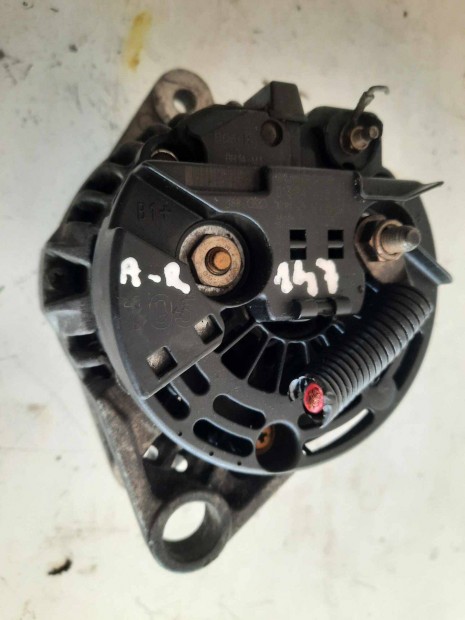 Alfa Romeo 147 1.6 Twin Spark generátor 0124415015