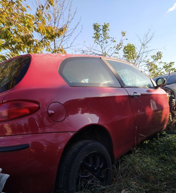 Alfa Romeo 147 1.9 JTD bontott