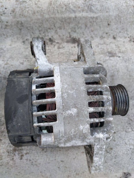 Alfa Romeo 147 Twin Spark 1.6 generátor
