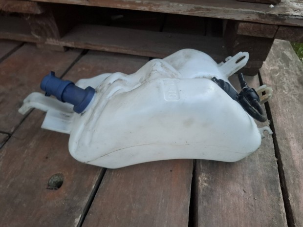 Alfa Romeo 147 ablakmosó tartály és ablakmosó motor