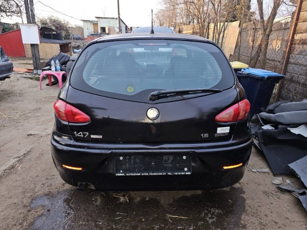 Alfa Romeo 147 csomagtér ajtó Csomagtérajtó 20000