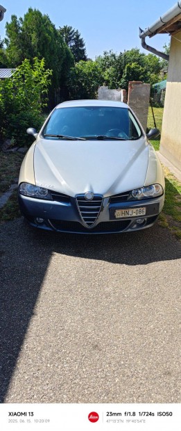 Alfa Romeo 156