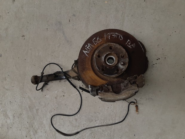 Alfa Romeo 156 Bal Első Csonkállvány Kerékaggyal + Féknyereg + ABS