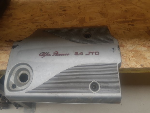 Alfa Romeo 156 Motor Burkolat