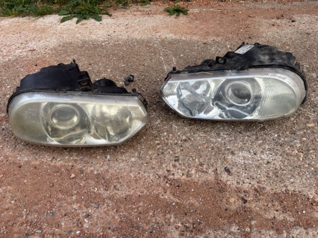 Alfa Romeo 156 xenon fényszóró pár 606795170