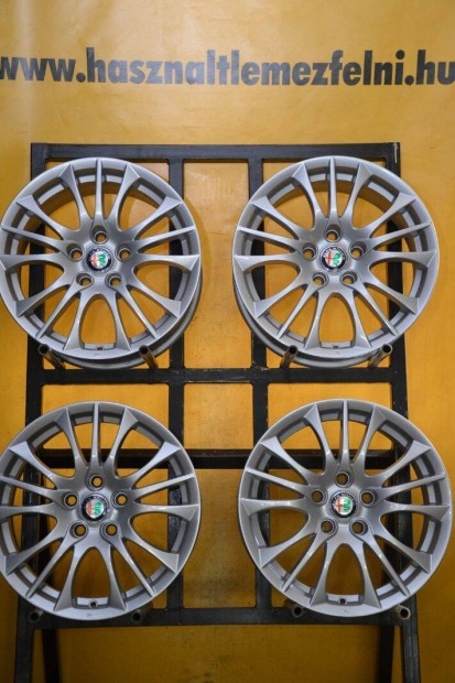 Alfa Romeo 159 (2296) 16x7 ET34 5x110 agymrete:65mm